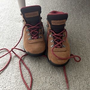 Columbia hiking boots